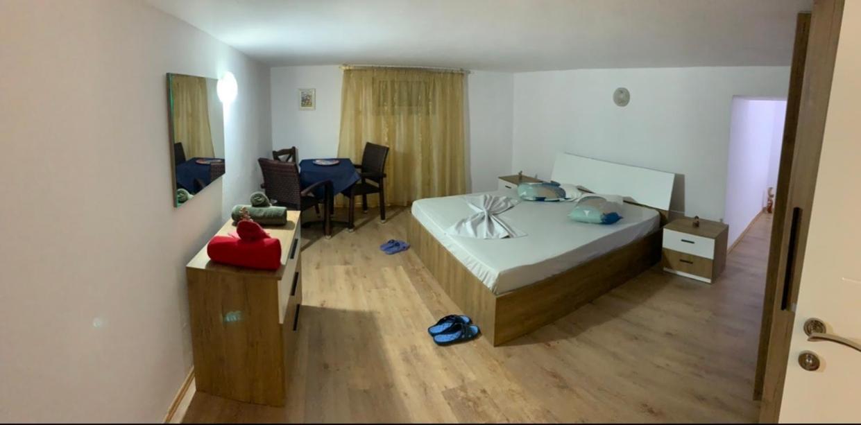Toti Apartments Tirana Exteriör bild